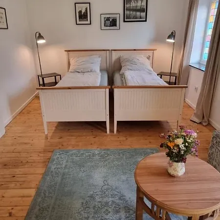 Zu Gast Im Denkmal St Peter アパート ドルマーゲン